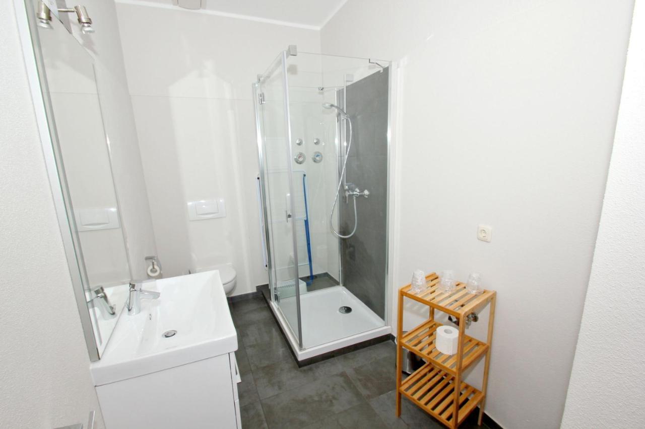 Balkon, Gratis Nutzung Vom Ahoi Erlebnisbad Und Sauna In Sellin - Residenz Strandeck Fewo01 Goehren  Extérieur photo