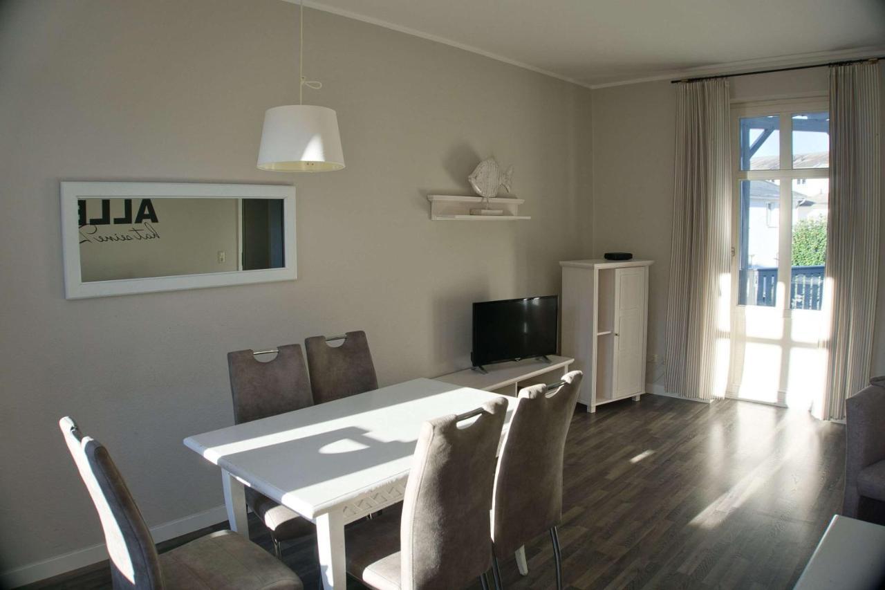 Balkon, Gratis Nutzung Vom Ahoi Erlebnisbad Und Sauna In Sellin - Residenz Strandeck Fewo01 Goehren  Extérieur photo