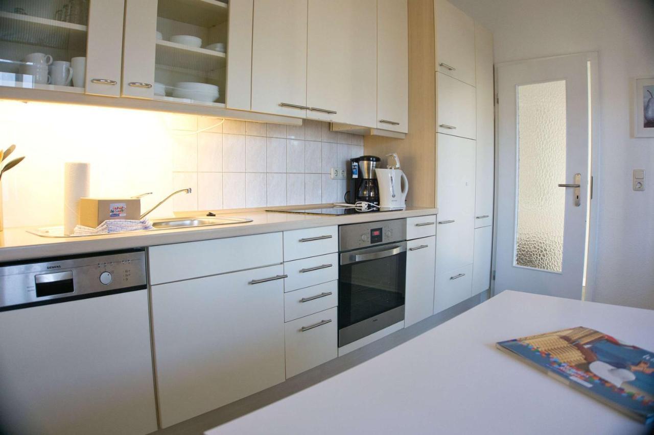 Balkon, Gratis Nutzung Vom Ahoi Erlebnisbad Und Sauna In Sellin - Residenz Strandeck Fewo01 Goehren  Extérieur photo